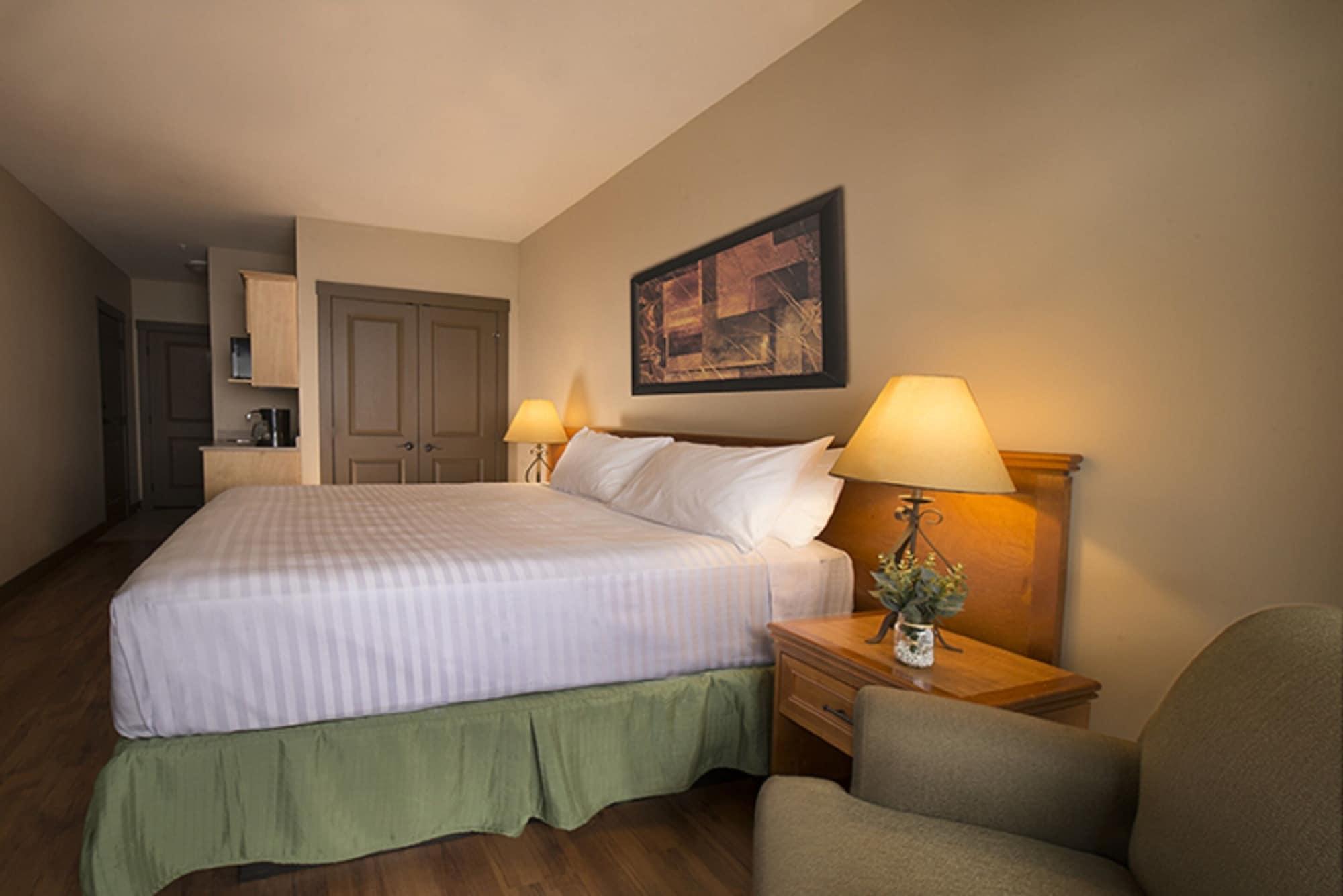 Palliser Lodge — Bellstar Hotels & Resorts Golden Buitenkant foto